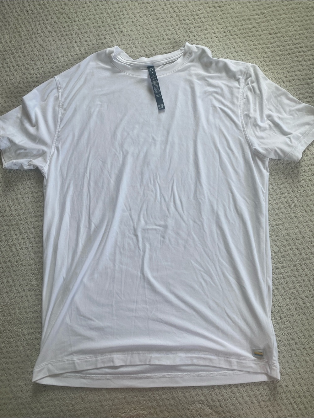 Men's Vuori Classic White Crew Neck T-Shirt, M
